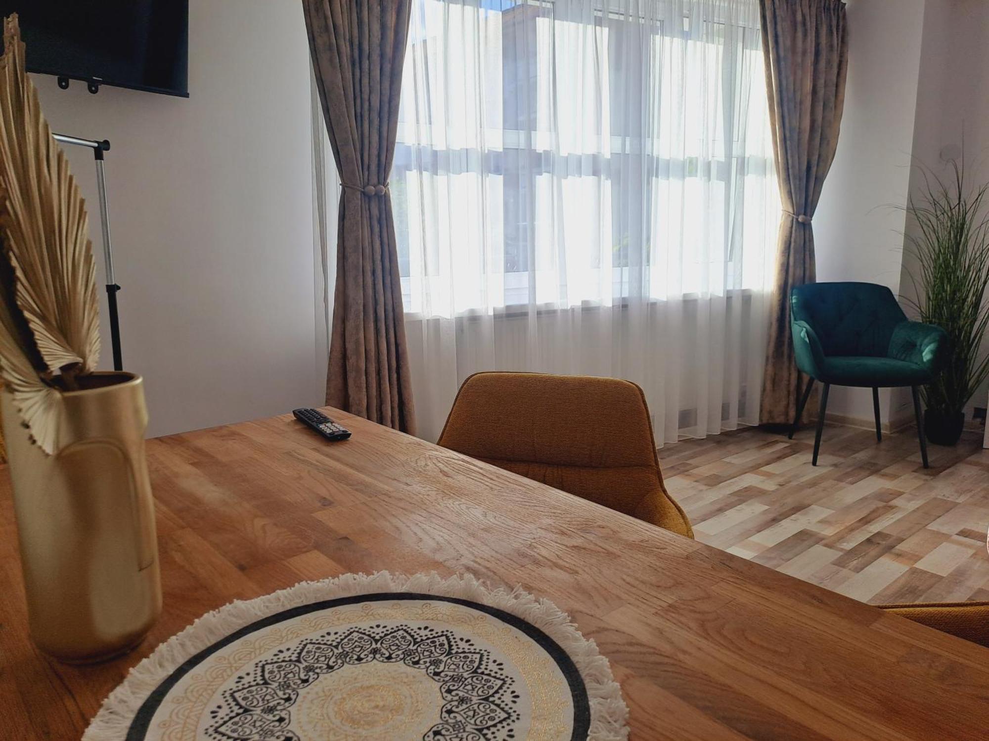 7 Level Central Apartments Miercurea Ciuc Kamer foto